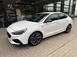 Hyundai i30 1.5 T GDI Fastback 48V Hybrid N Line