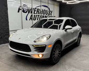 S AWD 4dr SUV