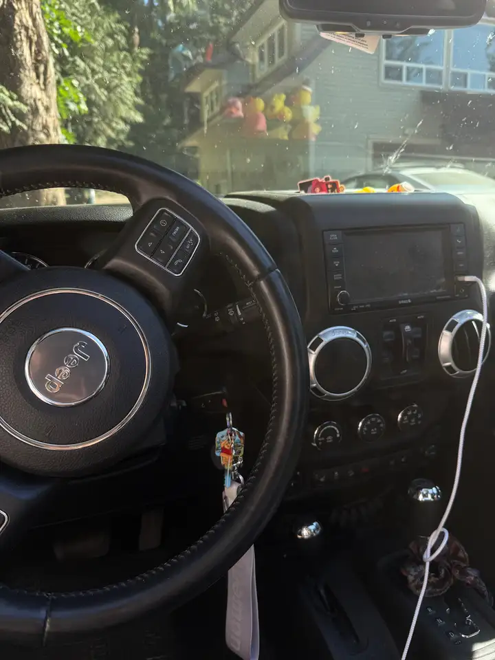 Jeep Wrangler снимка Jeep Wrangler