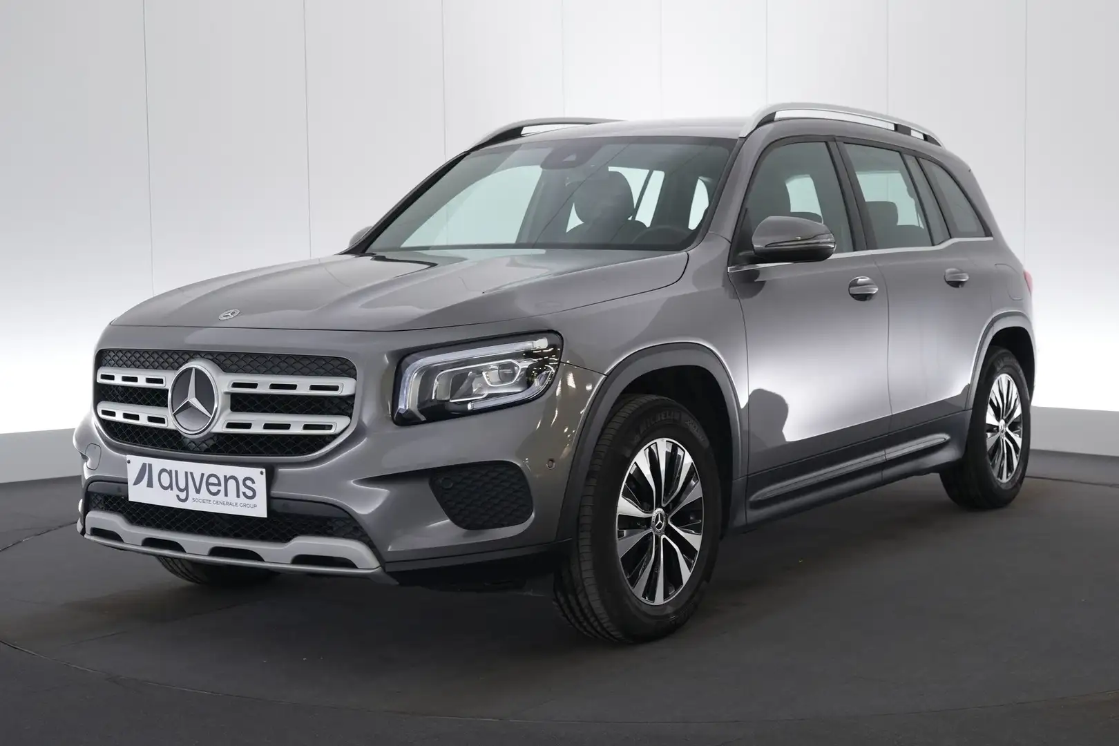 mercedes-benz glb