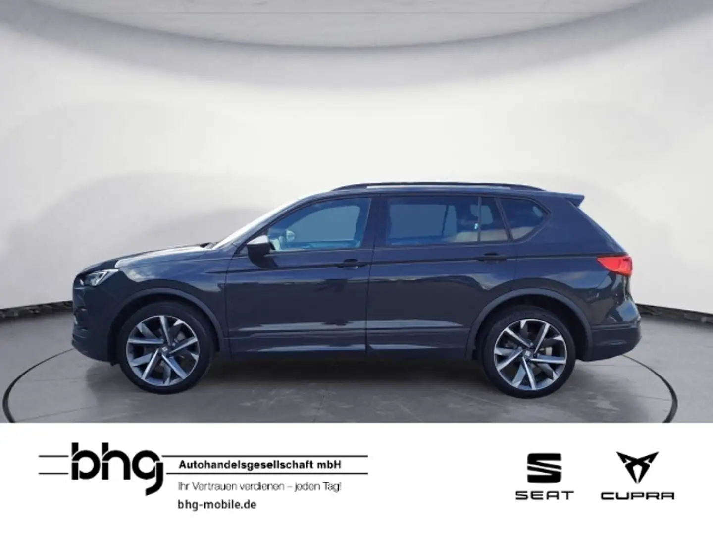 SEAT Tarraco 1.5 TSI DSG FR Leder AHK Standhzg beats Grau - 2