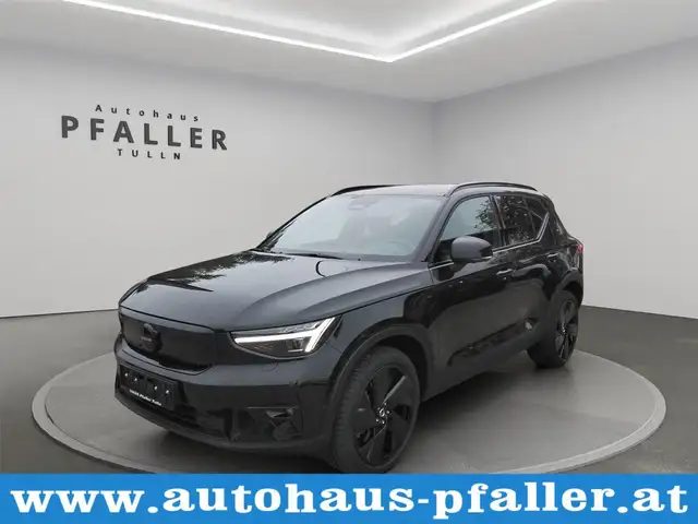 Volvo EX40 Single Motor Extended Range 79kWh Plus Black