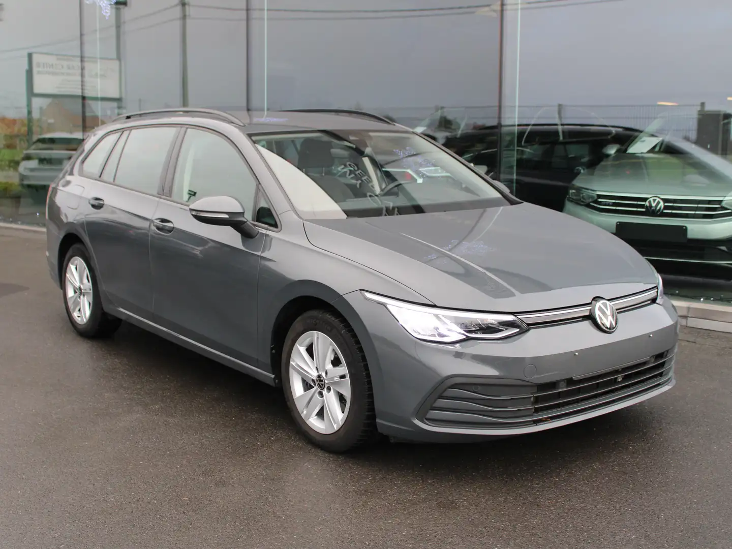 Volkswagen Golf Variant Golf Variant 1.0 eTSI OPF DSG-AC-TREKHAAK-ALU V Gris - 1