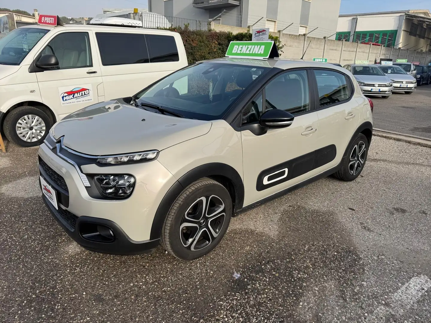 Citroen C3 C3 III 2017 1.2 puretech Shine s Grigio - 2