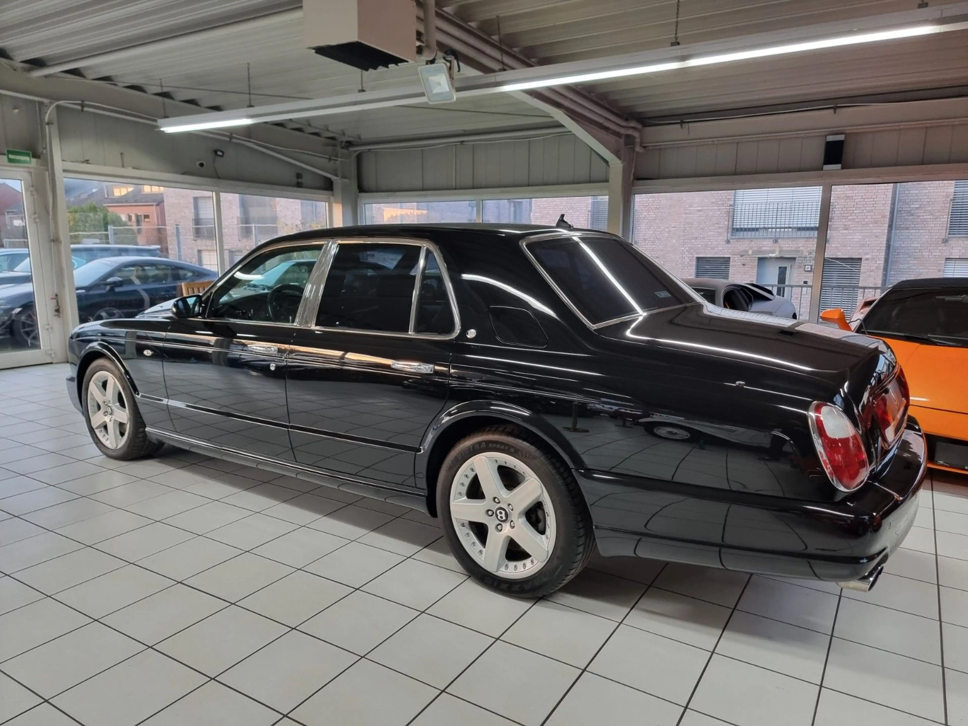 Bentley Arnage T/Orig. km/Erstlack/Historie+Bestzustand — photo 4