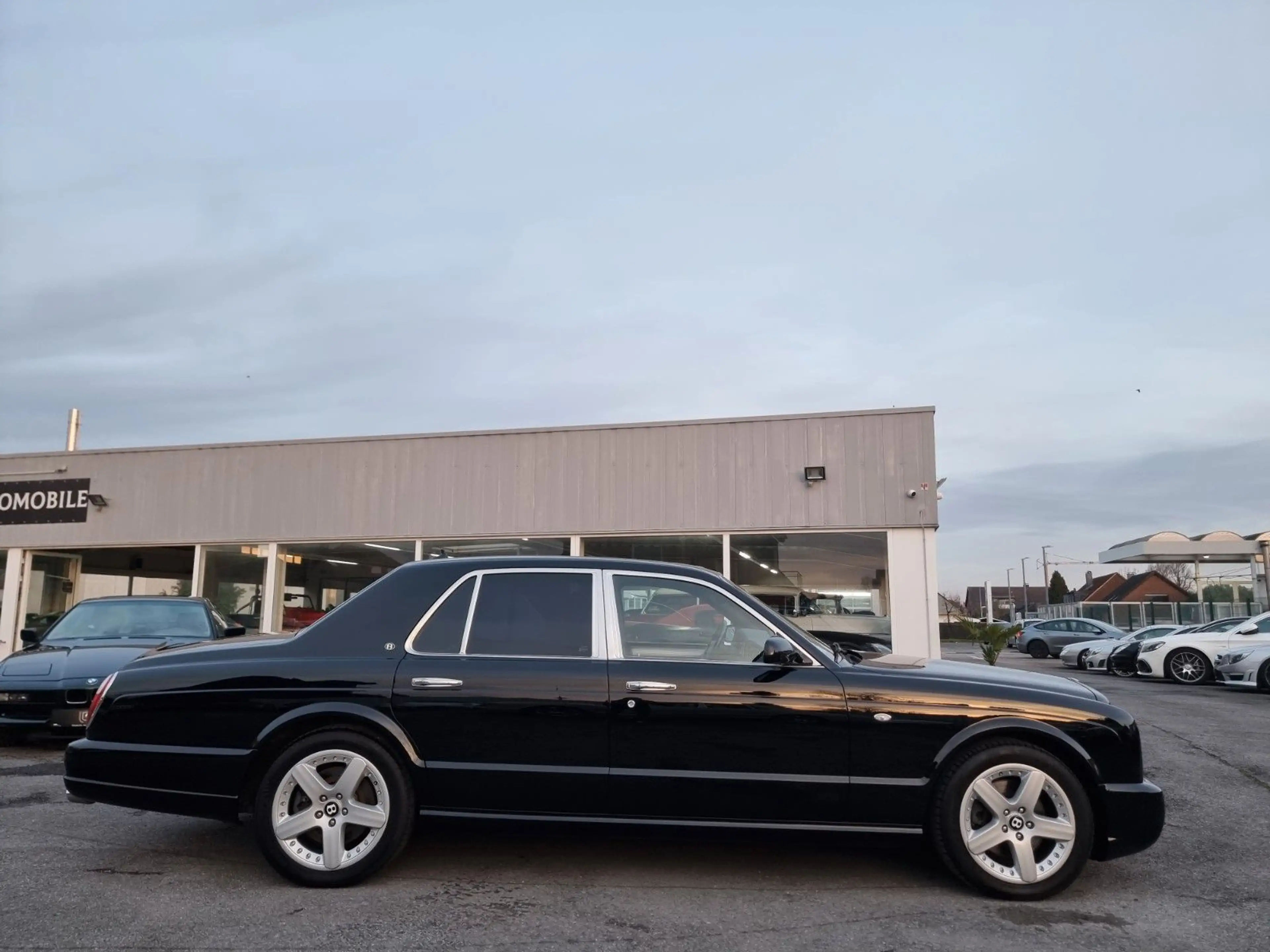 Bentley Arnage T/Orig. km/Erstlack/Historie+Bestzustand — photo 13