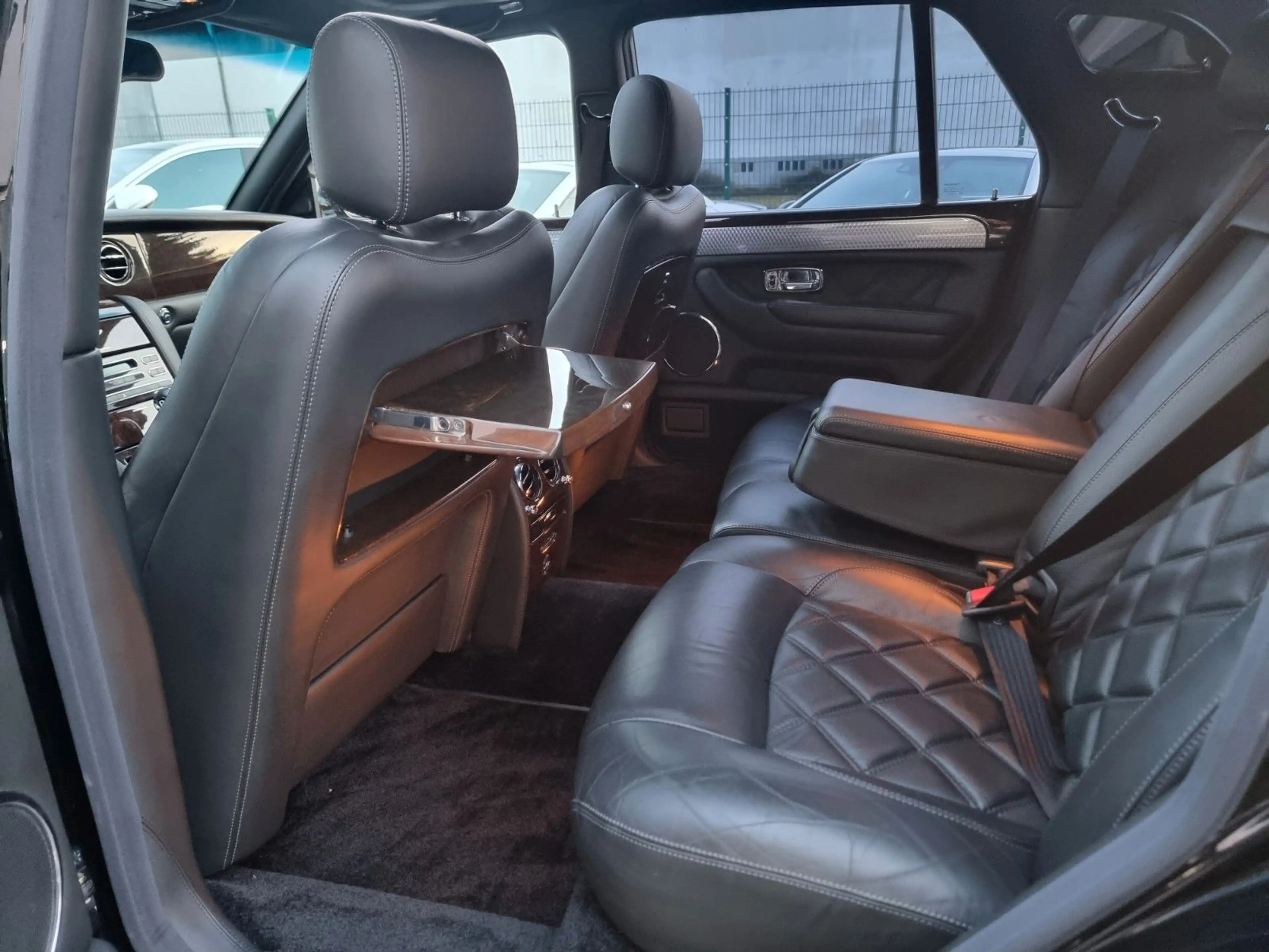 Bentley Arnage T/Orig. km/Erstlack/Historie+Bestzustand — photo 15