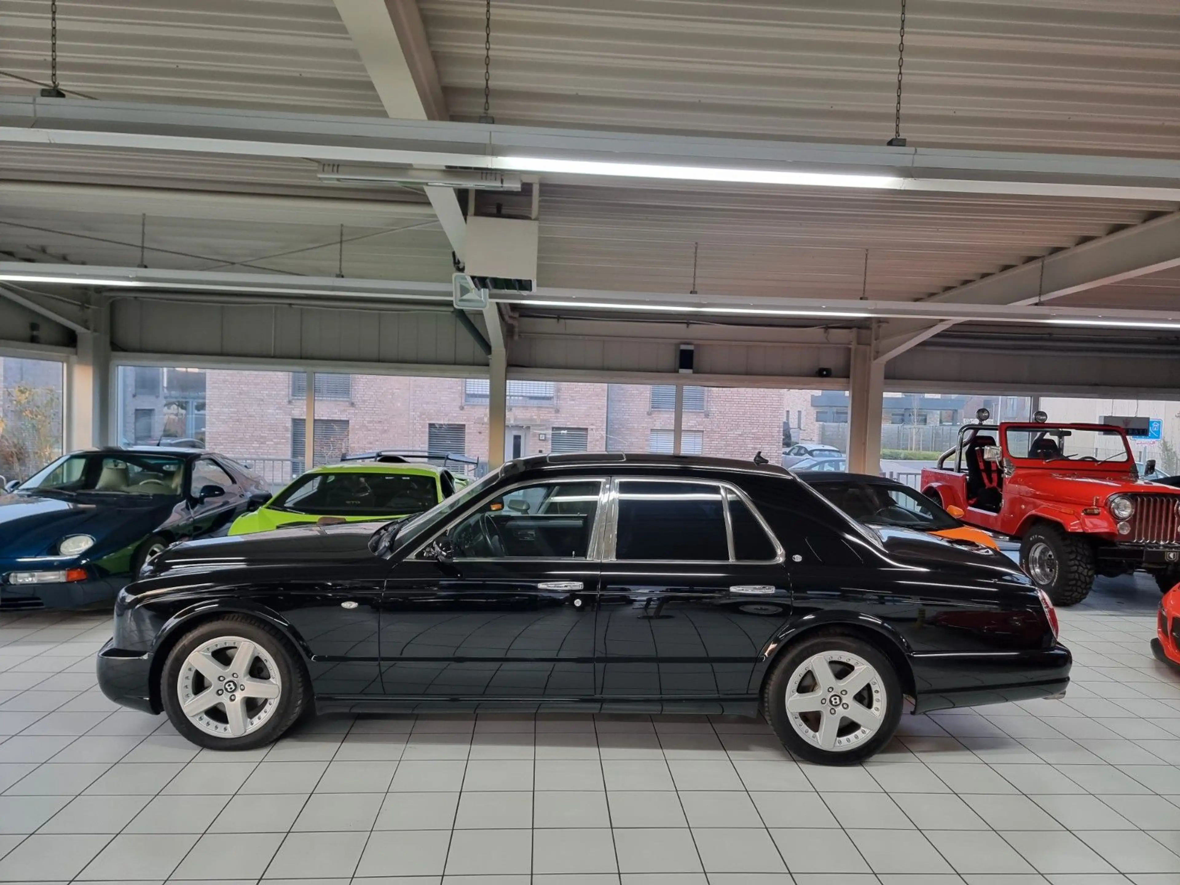 Bentley Arnage T/Orig. km/Erstlack/Historie+Bestzustand — photo 5