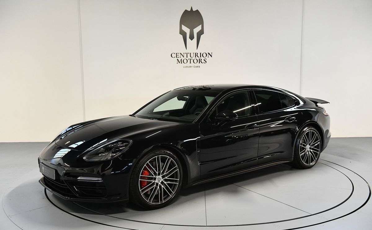 2017 Porsche Panamera