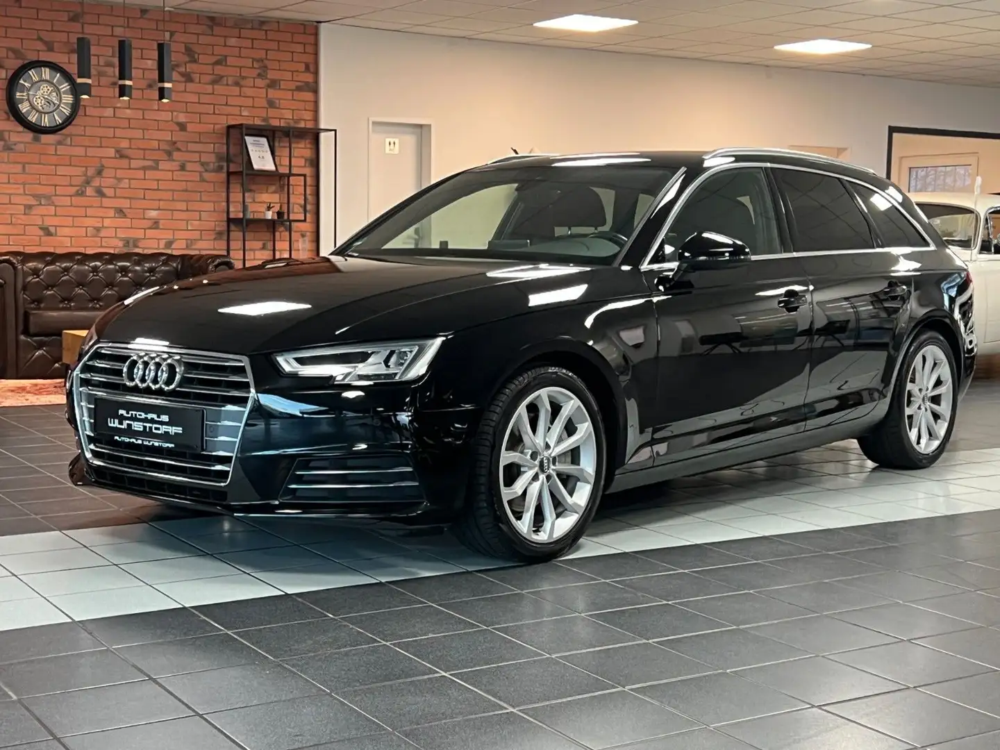 Audi A4 Avant sport 2.0 TDI/Virtuell/LED/NAVI/CAM/ Negro - 1