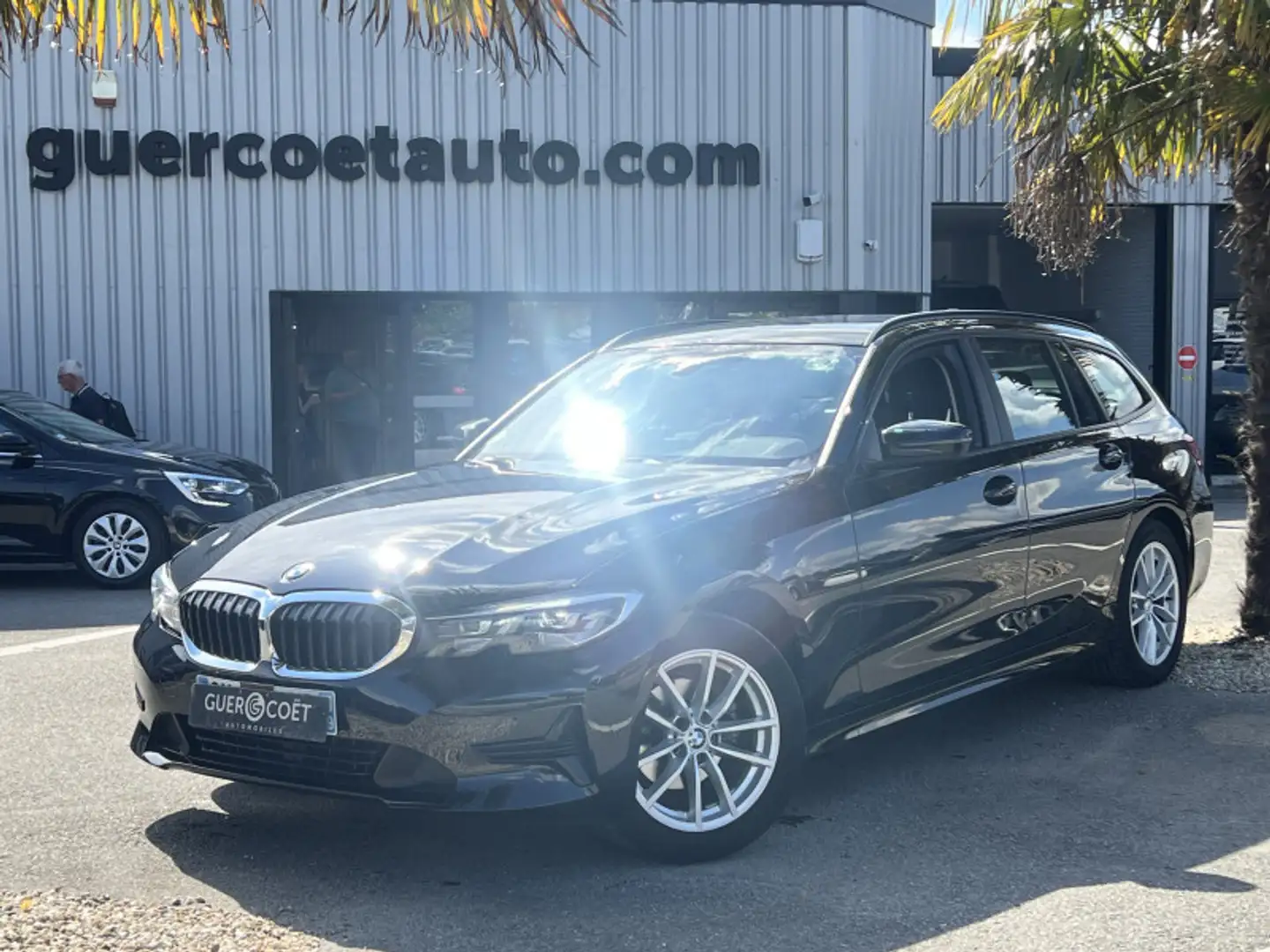 BMW 318 (G21) 318DA MH 150CH LOUNGE Noir - 2