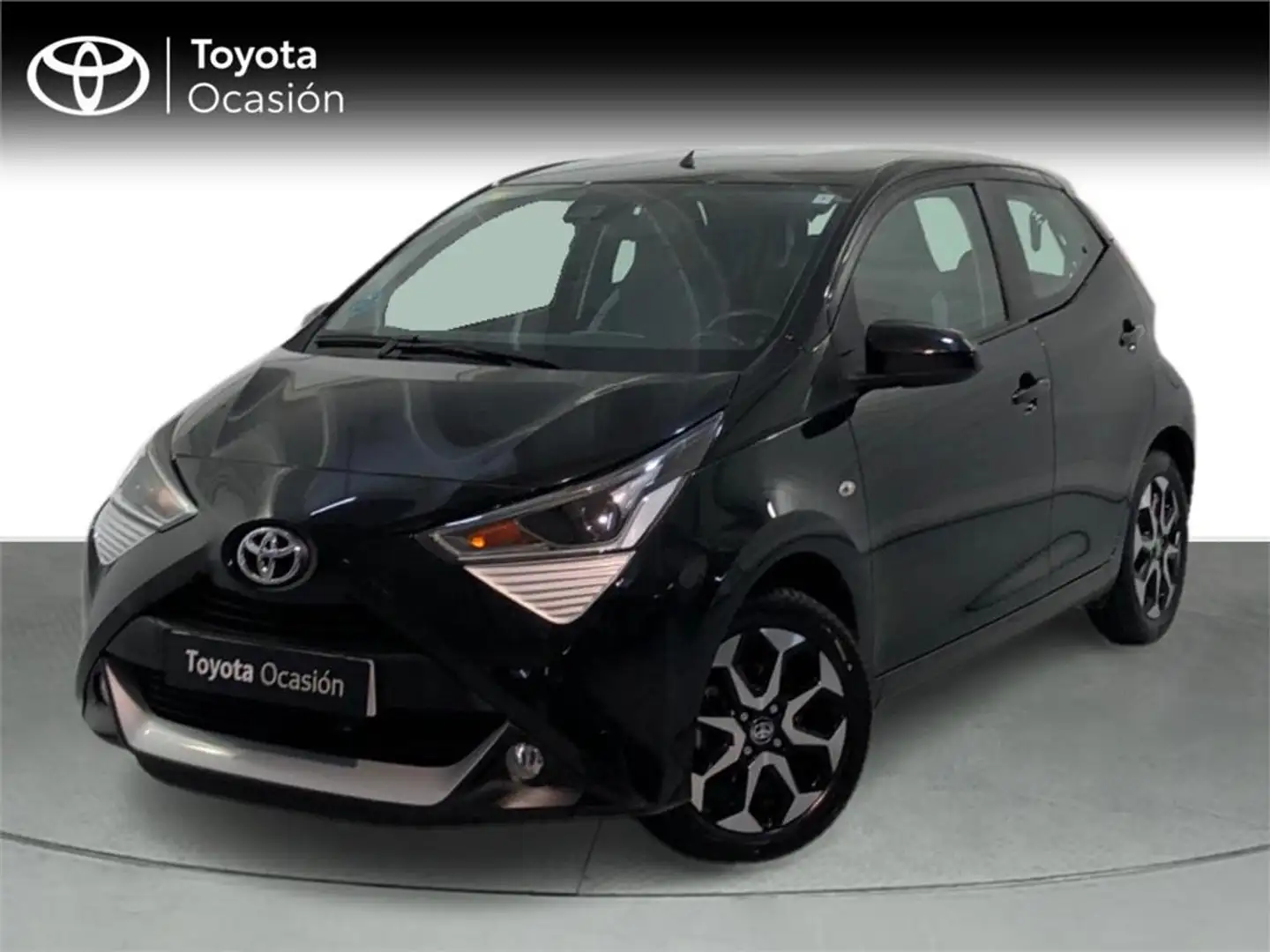 Toyota Aygo 5P x-play 70 Manual - 1