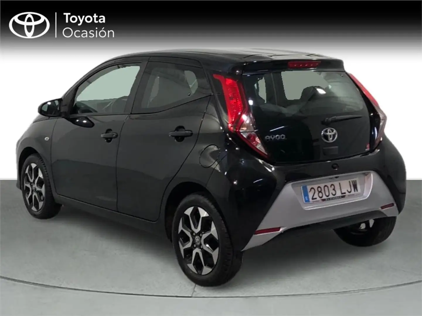 Toyota Aygo 5P x-play 70 Manual - 2