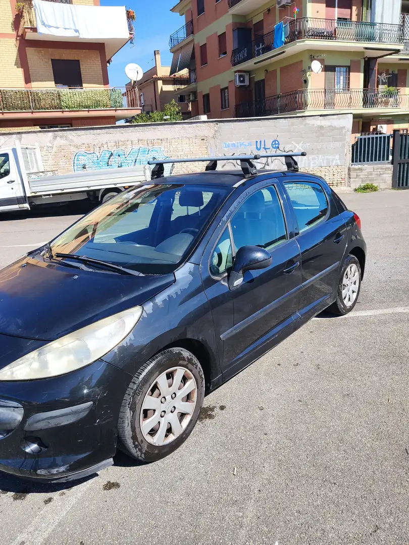Peugeot 207 5p 1.4 hdi XT Nero - 2