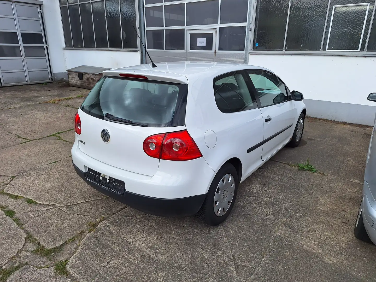 Volkswagen Golf Trendline Blanco - 2
