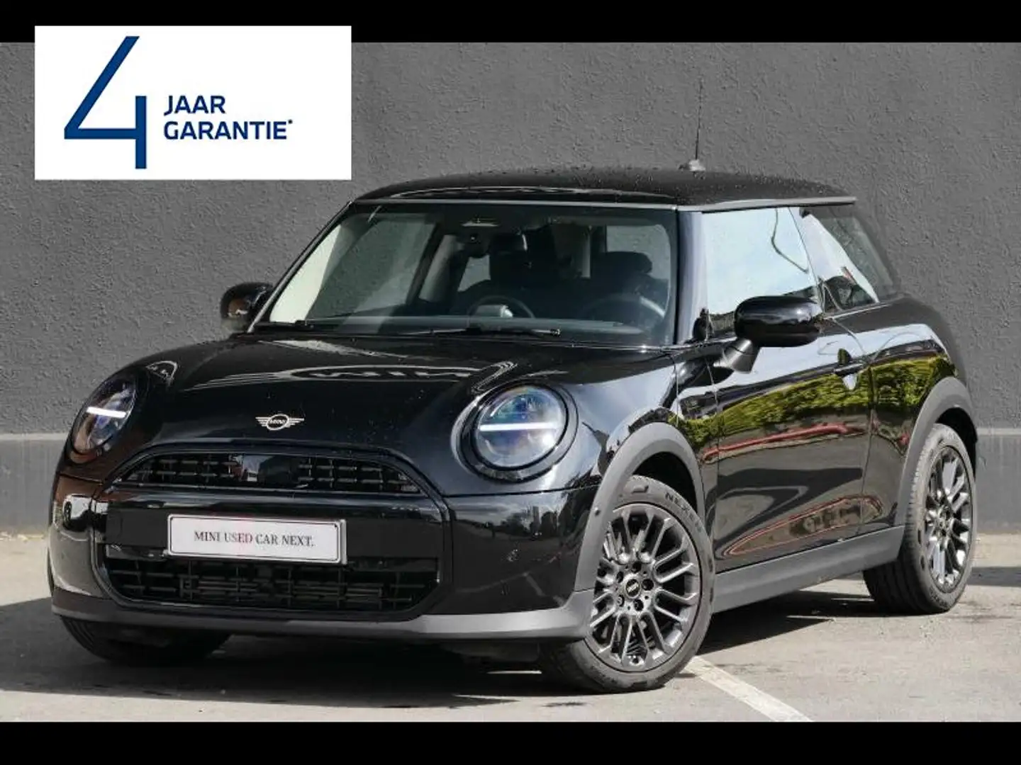 MINI Cooper Cooper C 3p Trim Essential Noir - 1