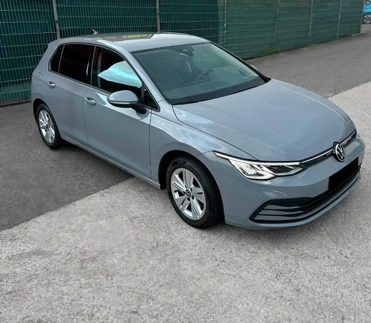 Volkswagen Golf 1.0 TSI Life 81kW - 1