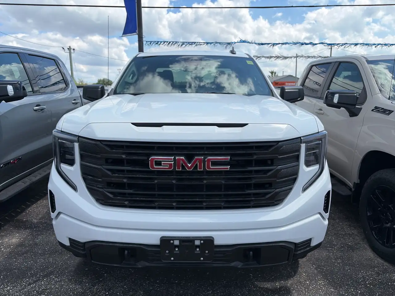 GMC Sierra 1500 fotografie GMC Sierra 1500