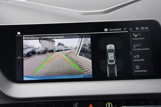 BMW 2 Series view 15