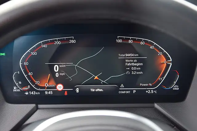 BMW 2 Series view 8