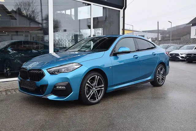 BMW 2 Series view 2