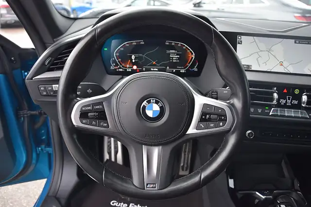 BMW 2 Series view 7