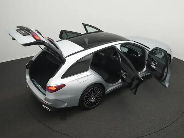 Mercedes-Benz E-Class view 15