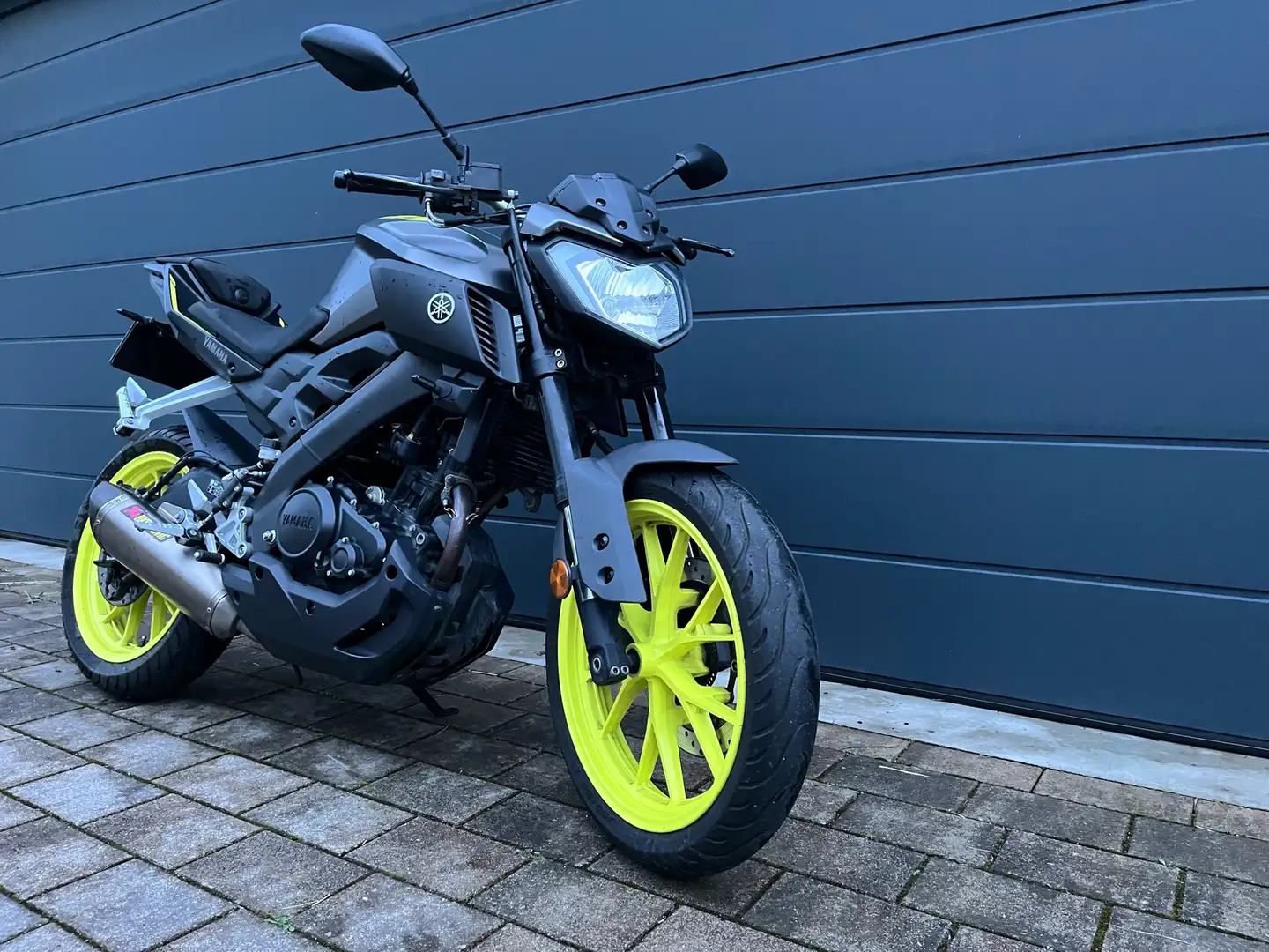 Yamaha MT-125 Schwarz - 1