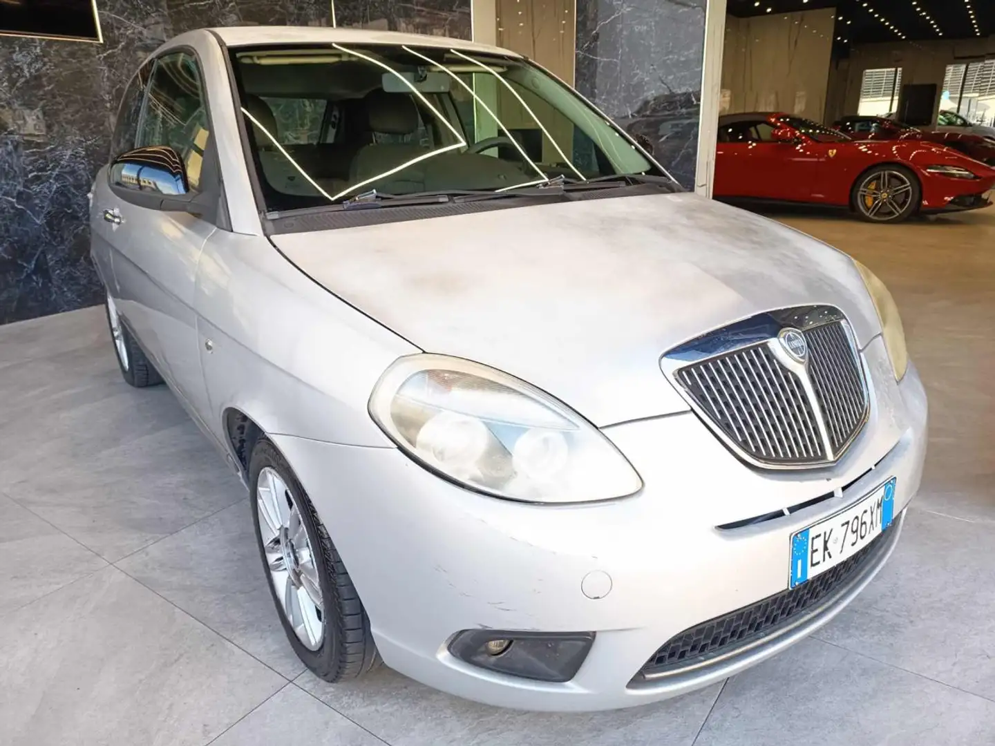 Lancia Ypsilon 1.2 69 CV Unyca Grigio - 2