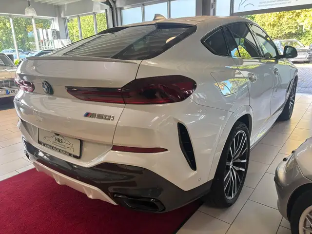 BMW X6 view 7