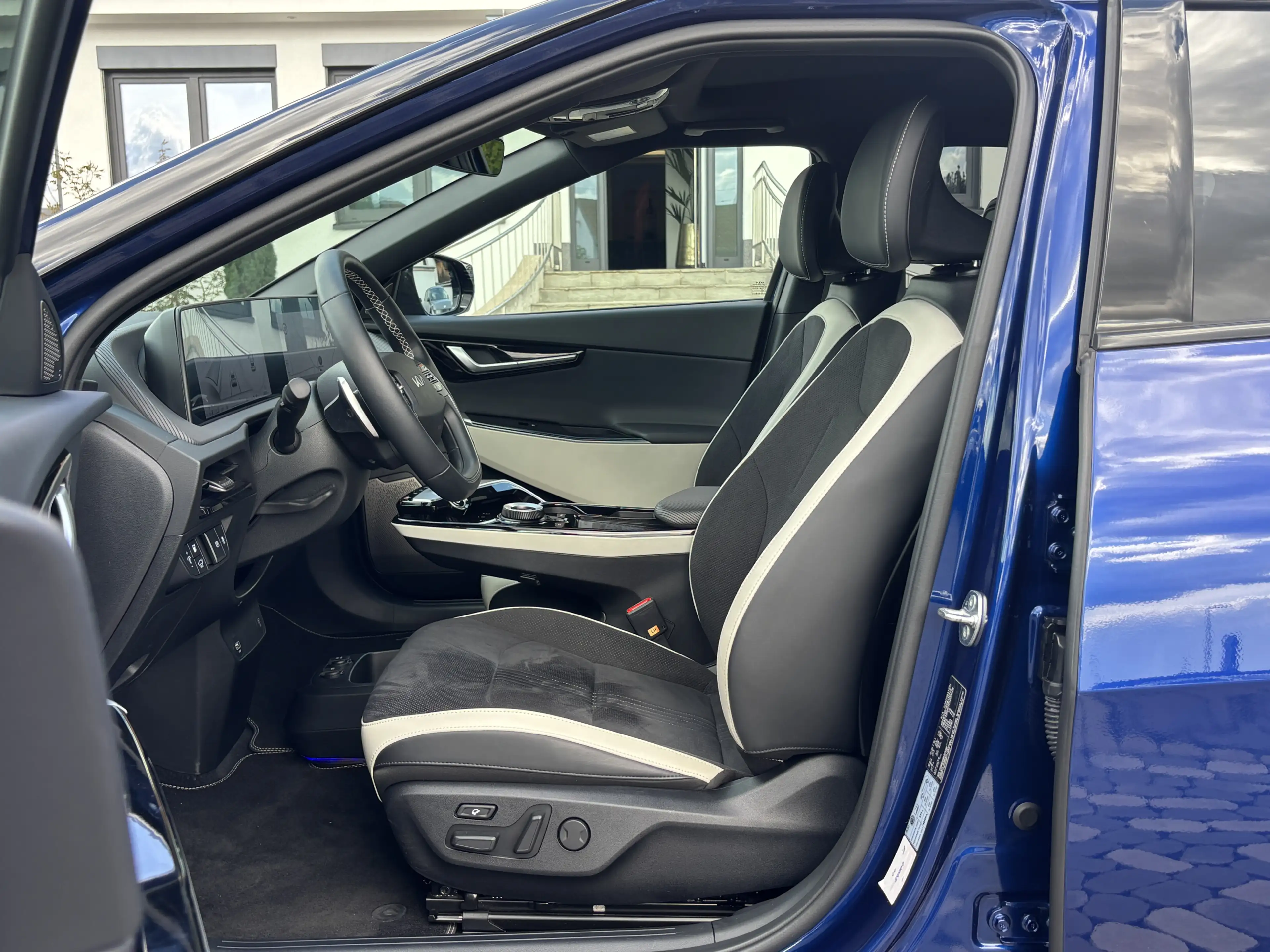 Kia EV6 GT-Line LED PANO HUD MERIDIAN MEMO 360° WÄPU — photo 13