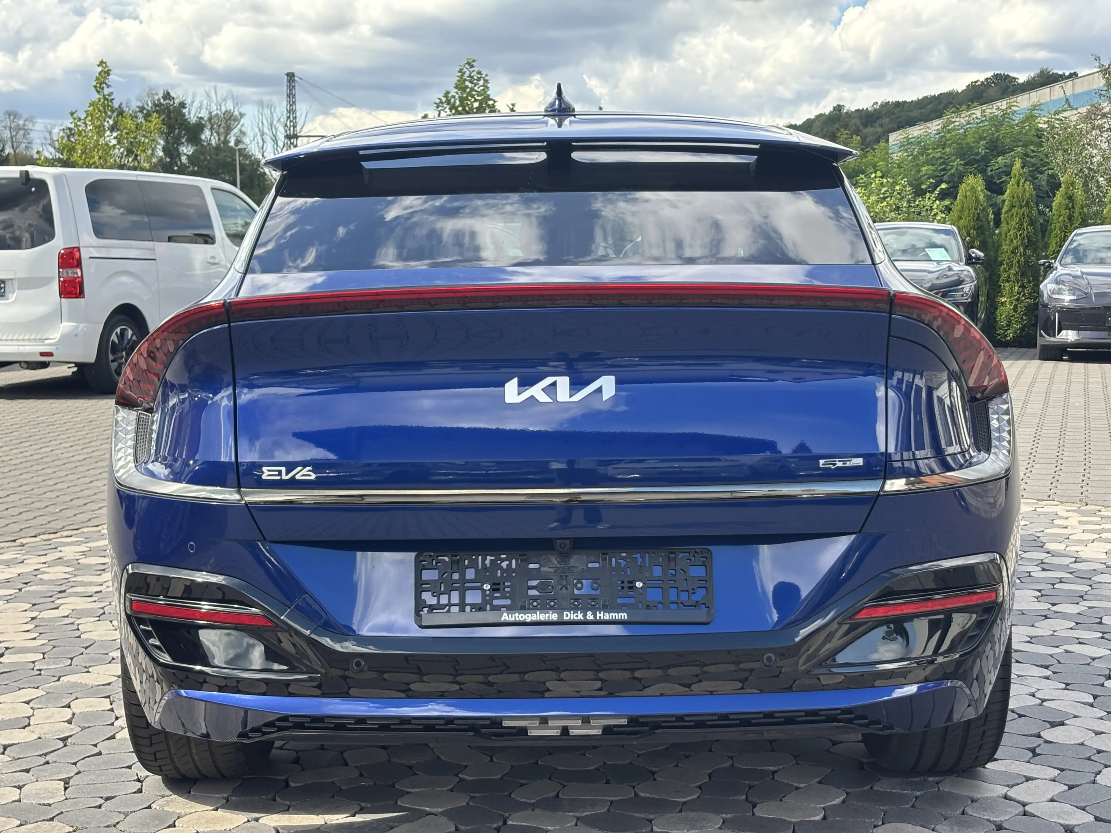 Kia EV6 GT-Line LED PANO HUD MERIDIAN MEMO 360° WÄPU — photo 7