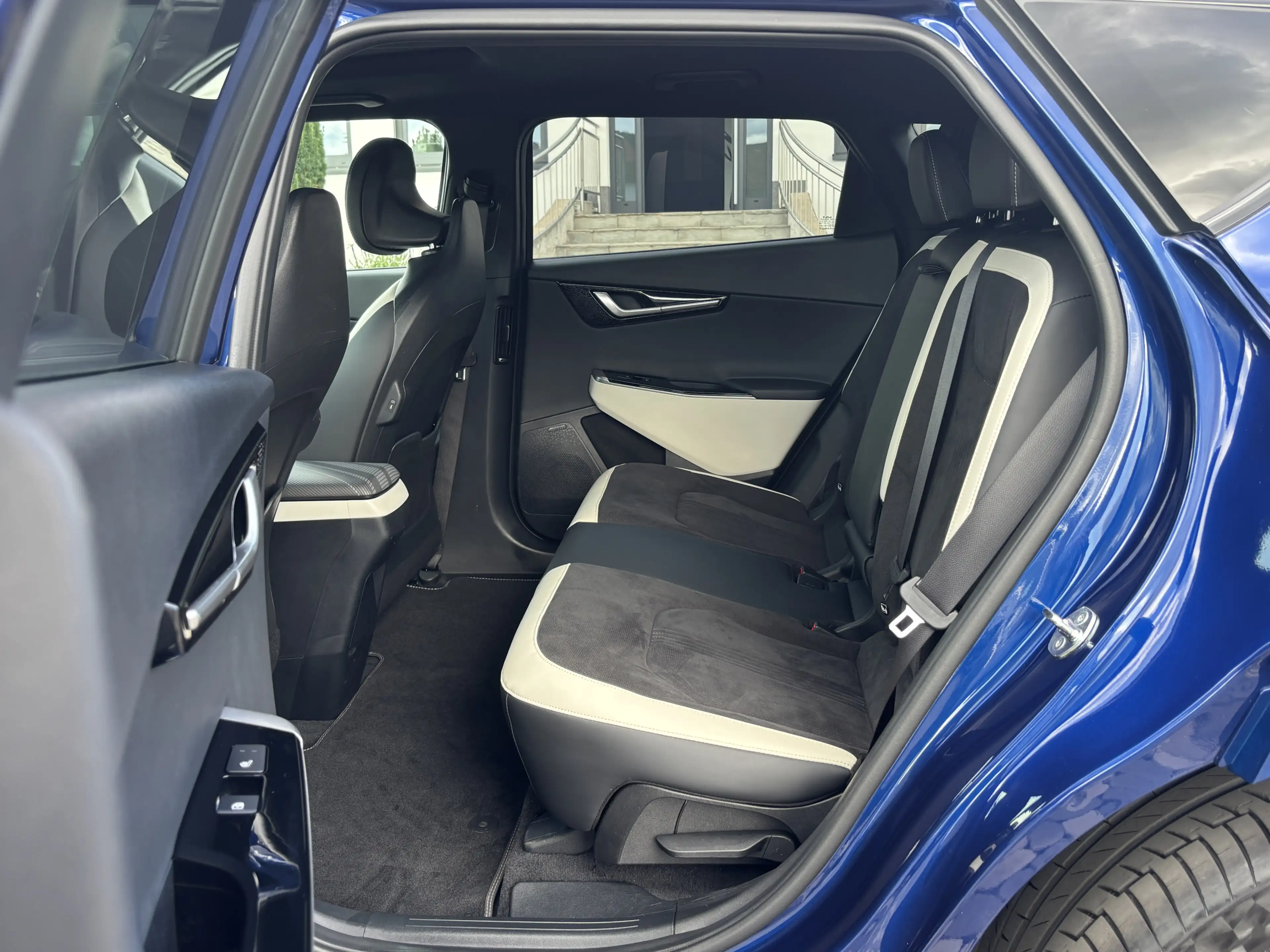 Kia EV6 GT-Line LED PANO HUD MERIDIAN MEMO 360° WÄPU — photo 12