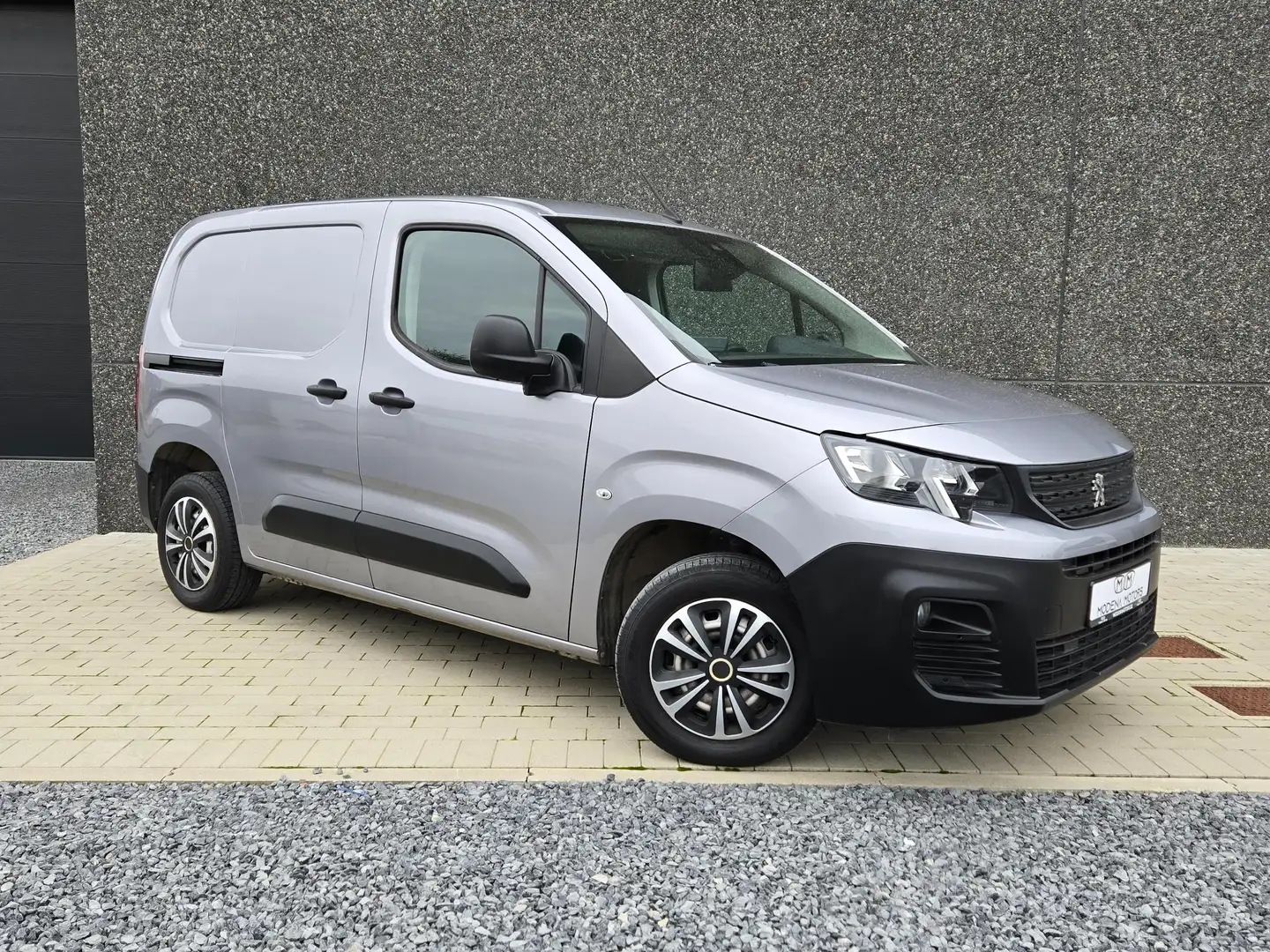 Peugeot Partner Gris - 1