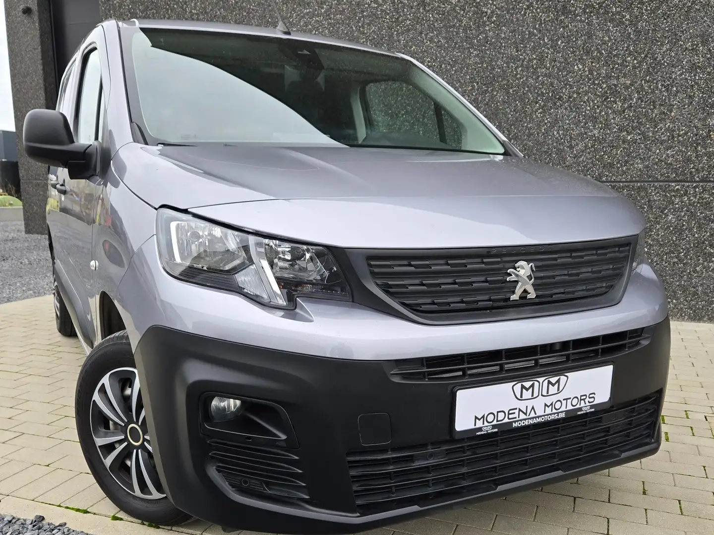 Peugeot Partner Gris - 2