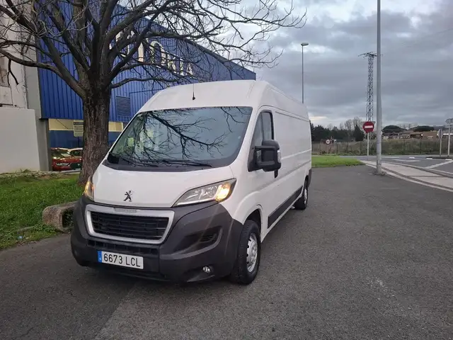 Peugeot Boxer 335 L3H2 BlueHDi 96KW (130CV)