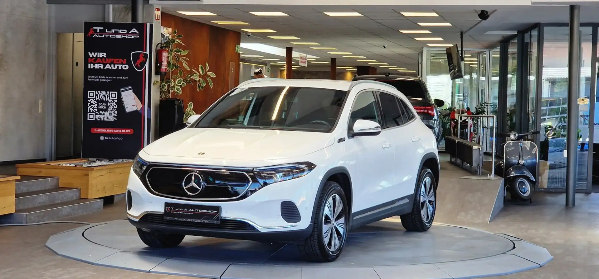Mercedes-Benz EQA 250 Aut. *Reichw. 347Km*Spiegel-Paket*Kamera* Weiß - 1