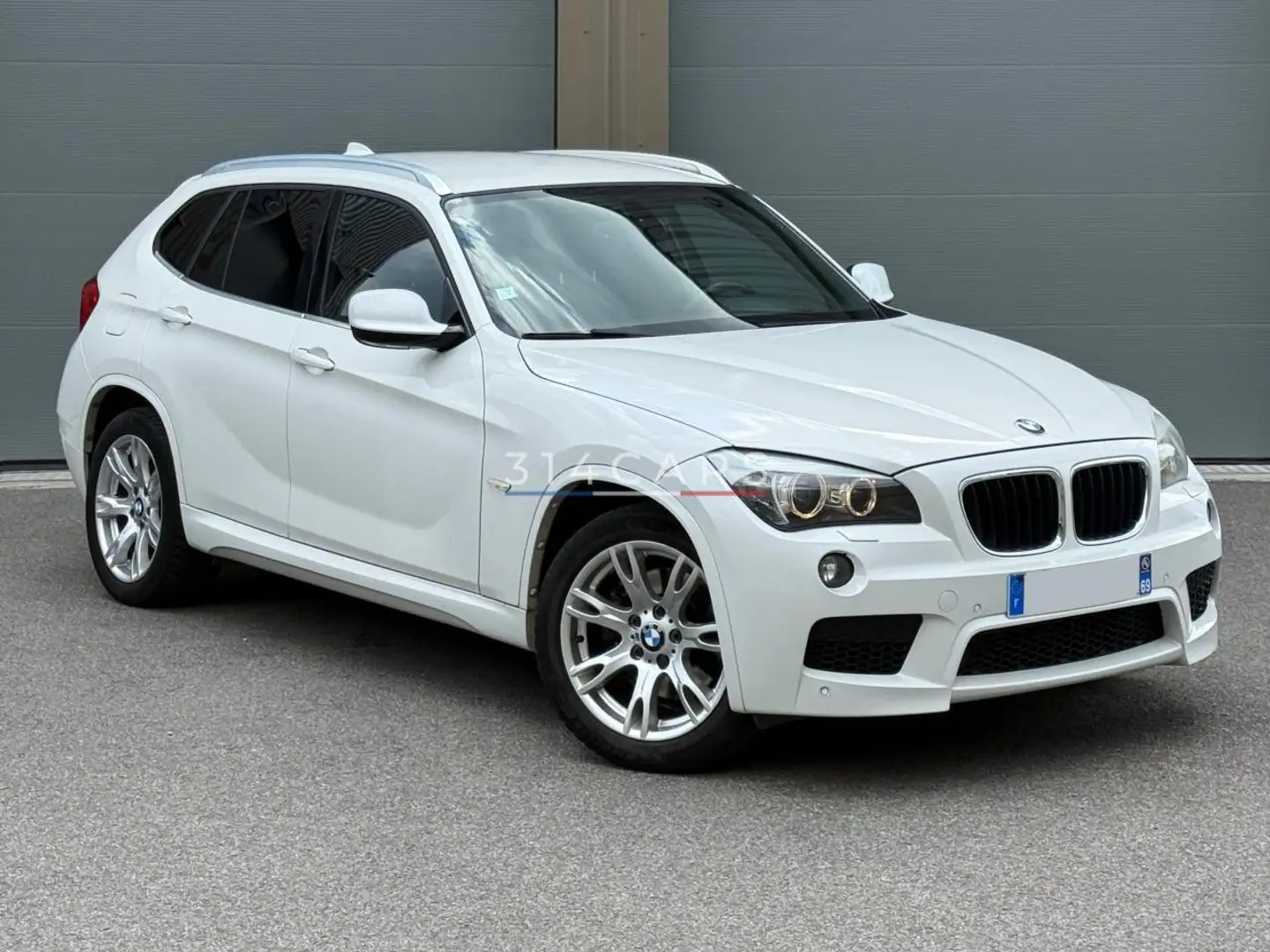 BMW X1 XDrive 20d Sport Design Blanc - 1
