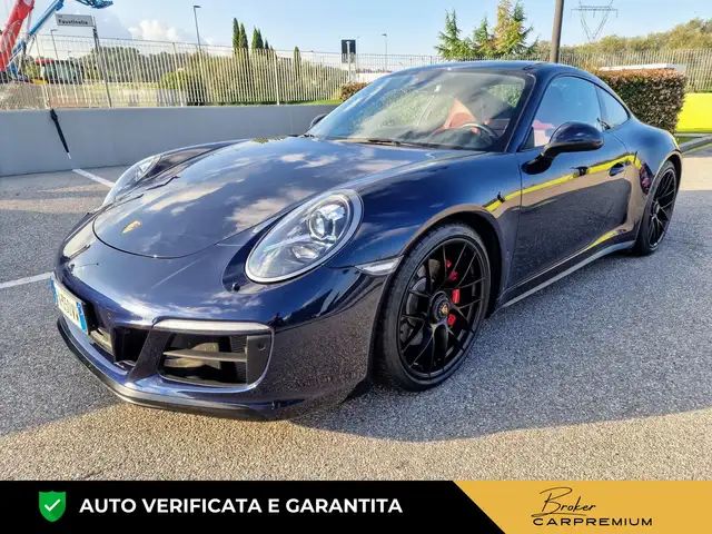 Porsche 911 3.0 Carrera 4 GTS auto