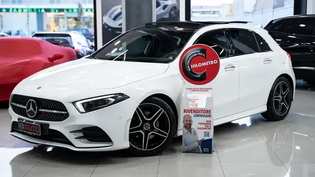 Mercedes-Benz A 200 D PREMIUM PLUS AMG TETTO PACK LUCI MULTIBEAM FULL