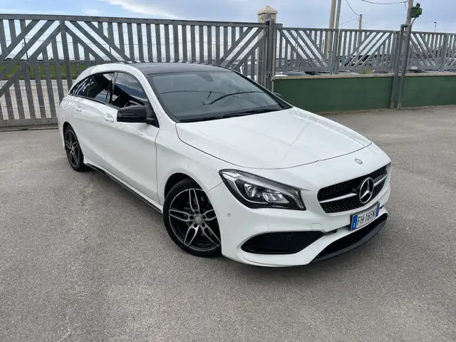 Mercedes-Benz CLA 220 Shooting Brake 220d Premium 4matic auto-TETTO