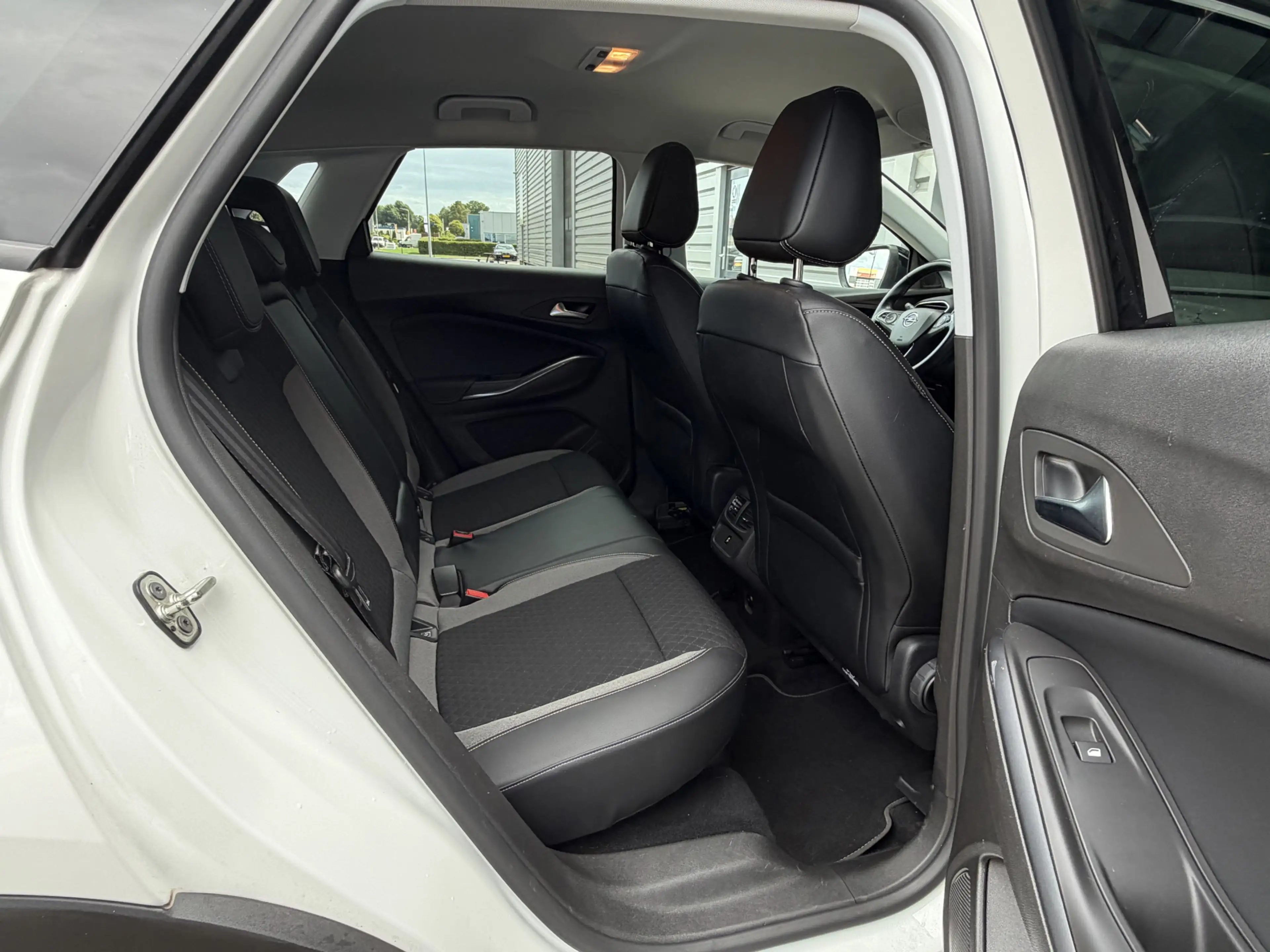 Opel Grandland X 1.2 Turbo Executive Navi|Camera|LED|Keyles Wit! — photo 22