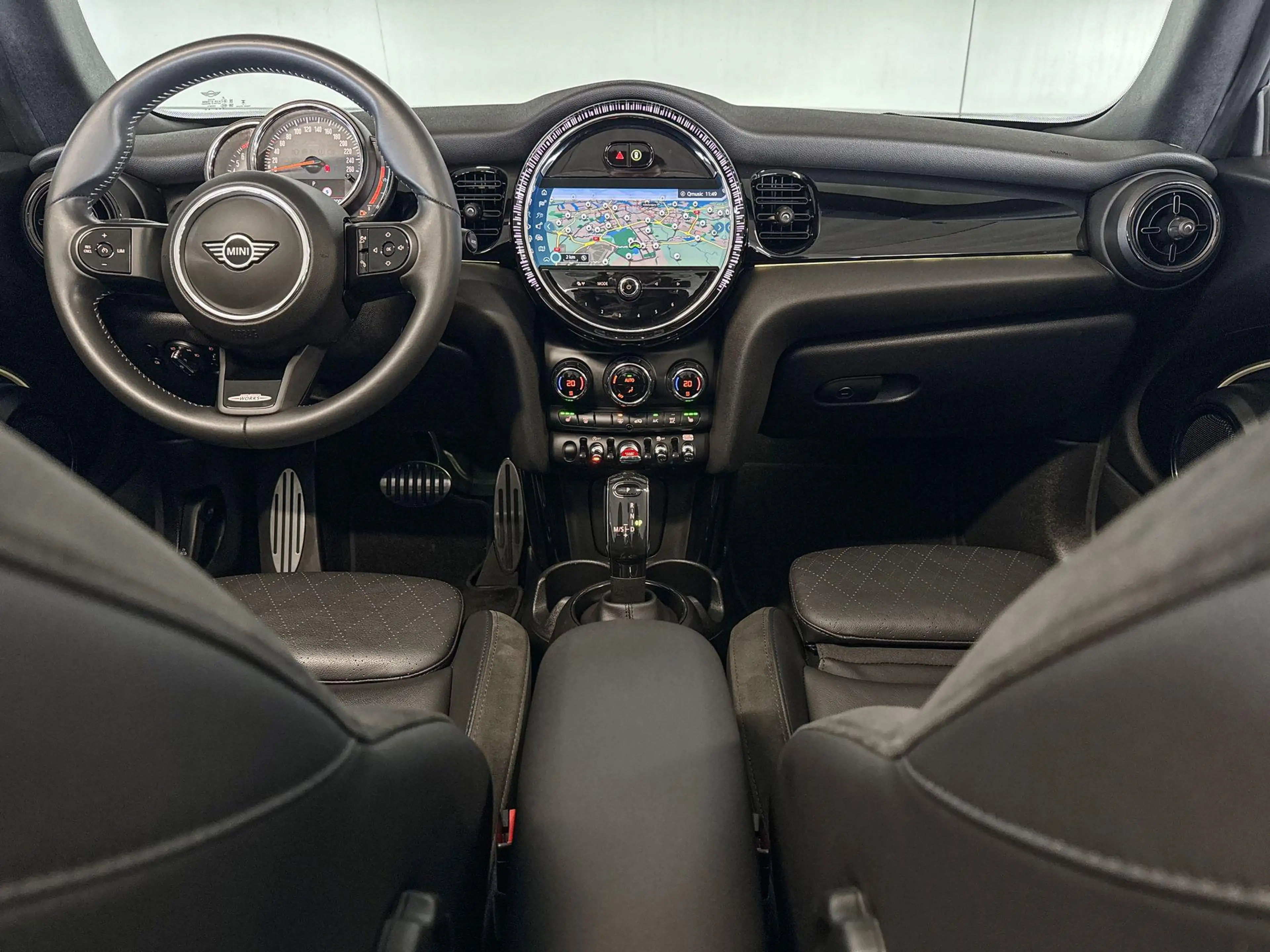 MINI John Cooper Works Cabrio 1.5 Cooper — photo 10