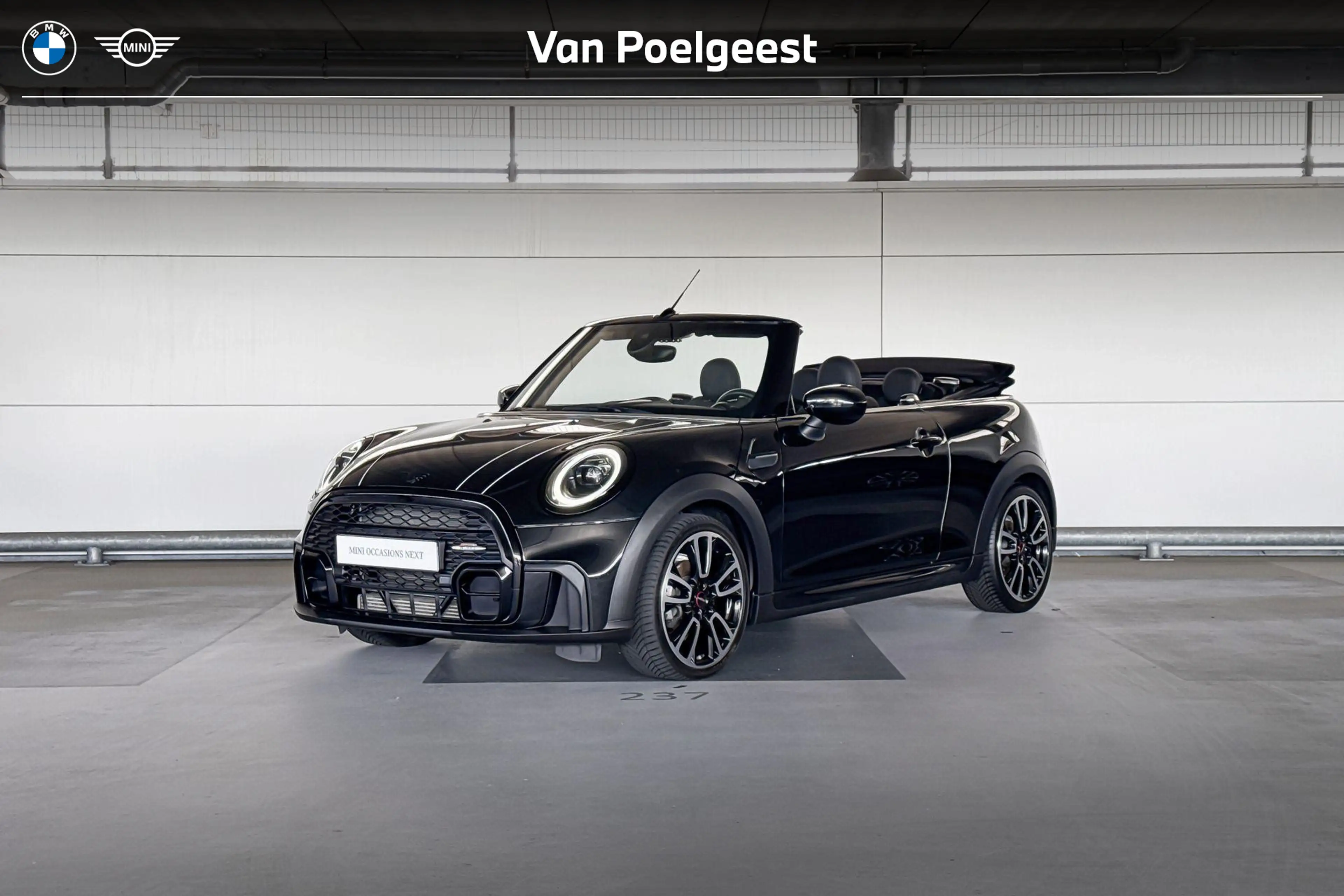 MINI John Cooper Works Cabrio 1.5 Cooper