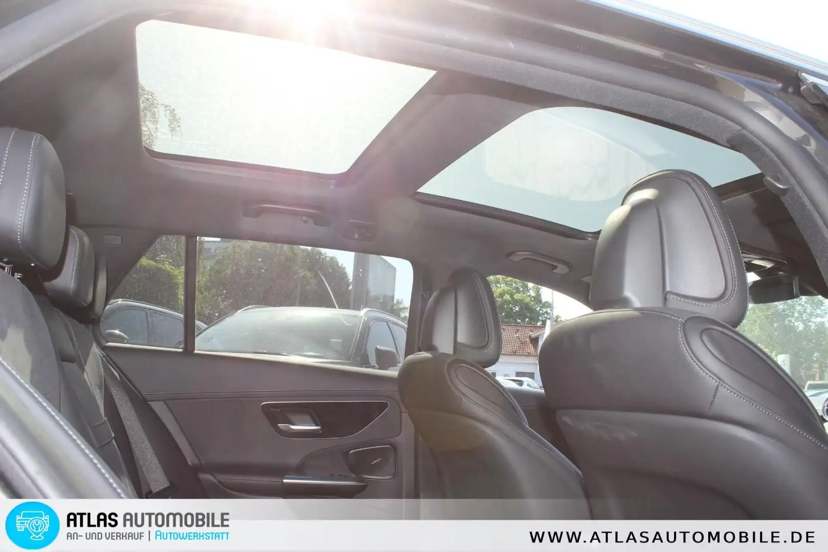 Mercedes-Benz C 220 T d AMG Line=PANO=LED=Keyles=AHK=Ambiente Grün - 2