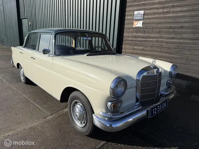 Mercedes-Benz 280 200-280 200 D