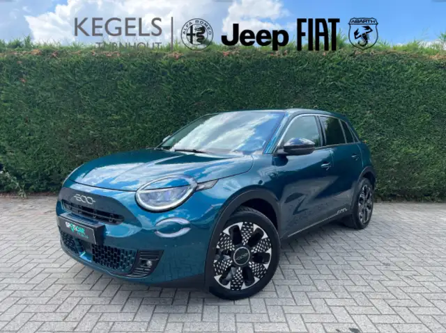 Fiat 600 La Prima BEV 156pk