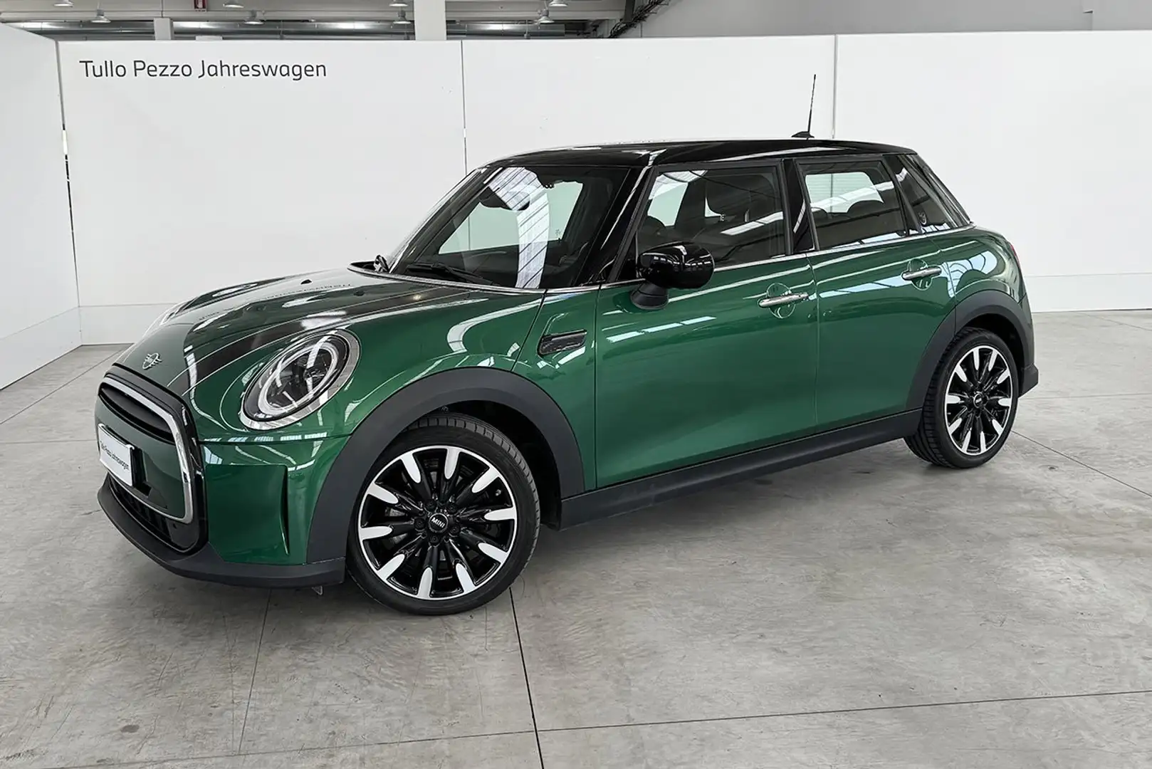 MINI Cooper 1.5i 5p Yours aut. Verde - 1