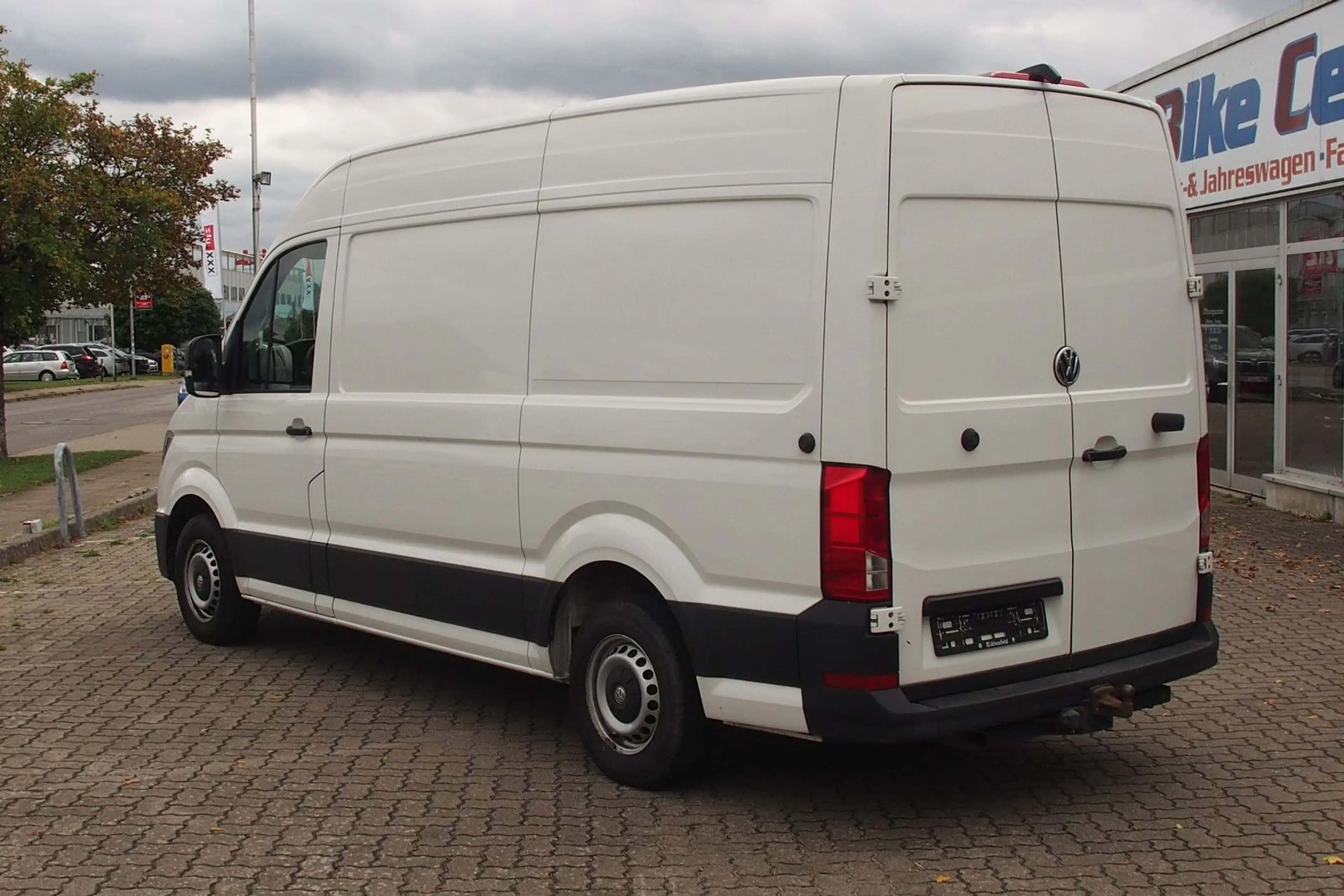 Volkswagen Crafter Kasten 35 mittellang Hochdach FWD Trendl — photo 4