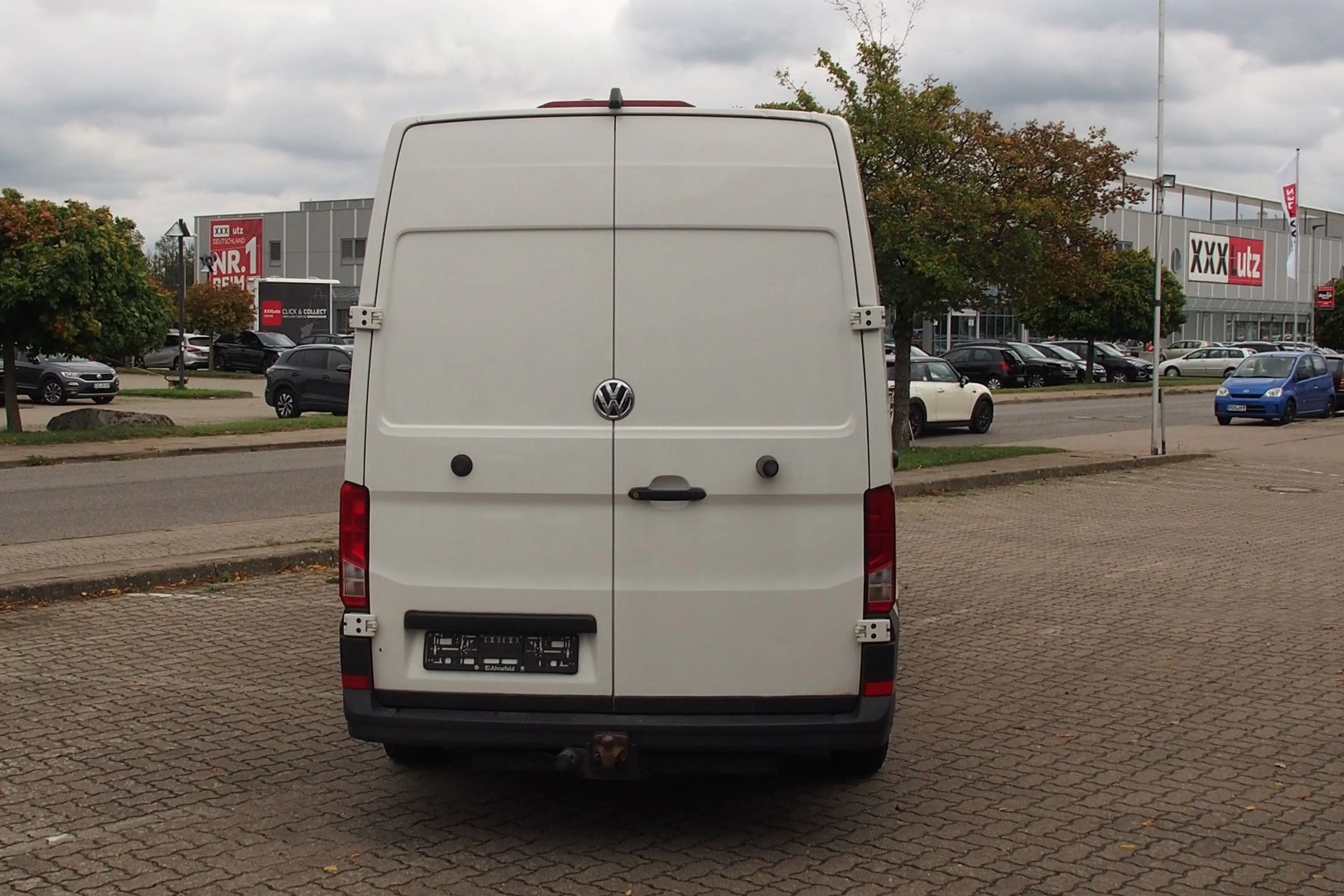 Volkswagen Crafter Kasten 35 mittellang Hochdach FWD Trendl — photo 3